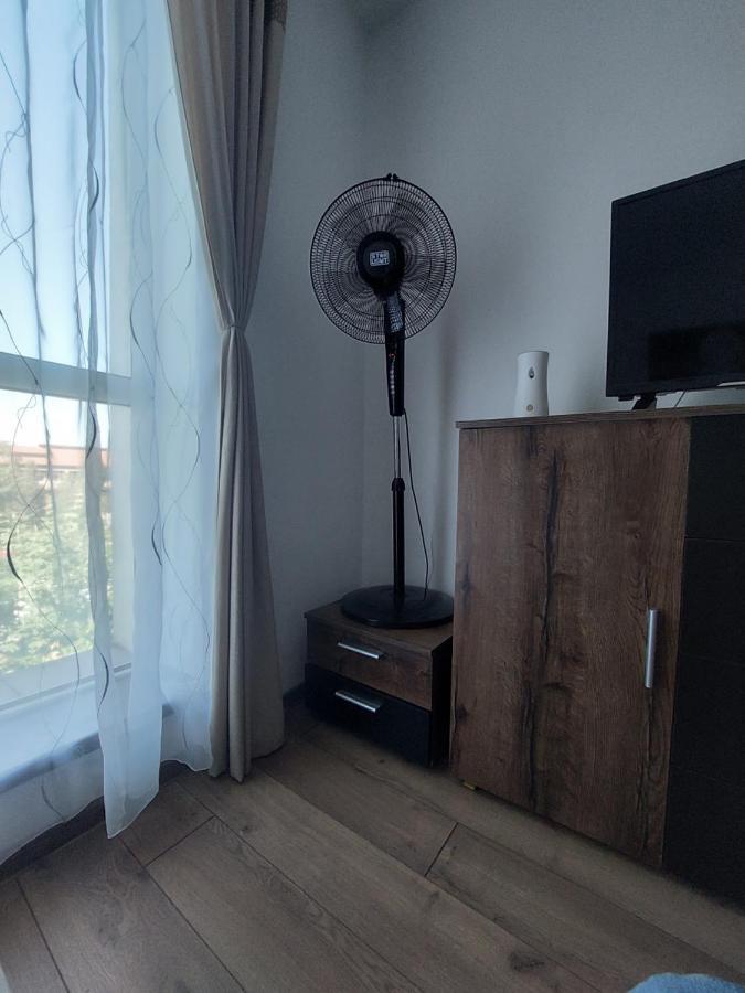 Apartament Dabe Hd Hunedoara Exterior foto